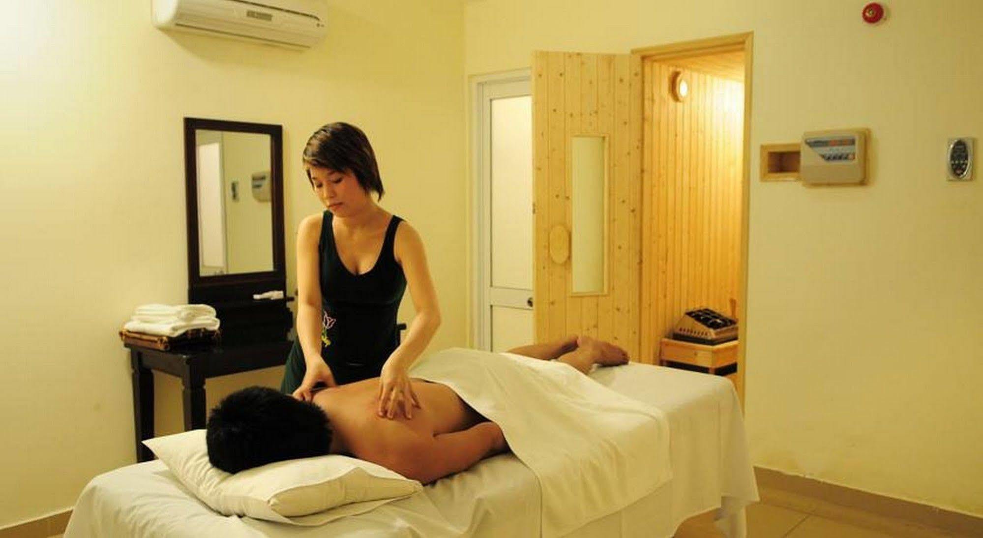 Duy Tan 2 Hotel Huế Ngoại thất bức ảnh