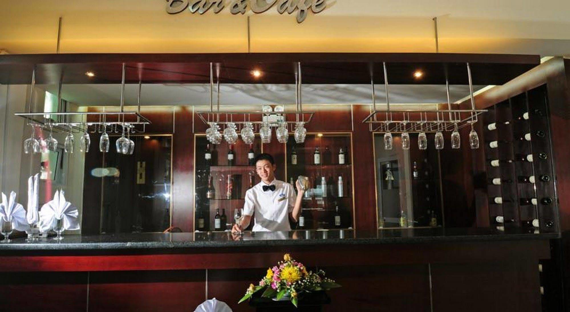 Duy Tan 2 Hotel Huế Ngoại thất bức ảnh